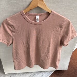 lululemon athletica Short Sleeve Tee